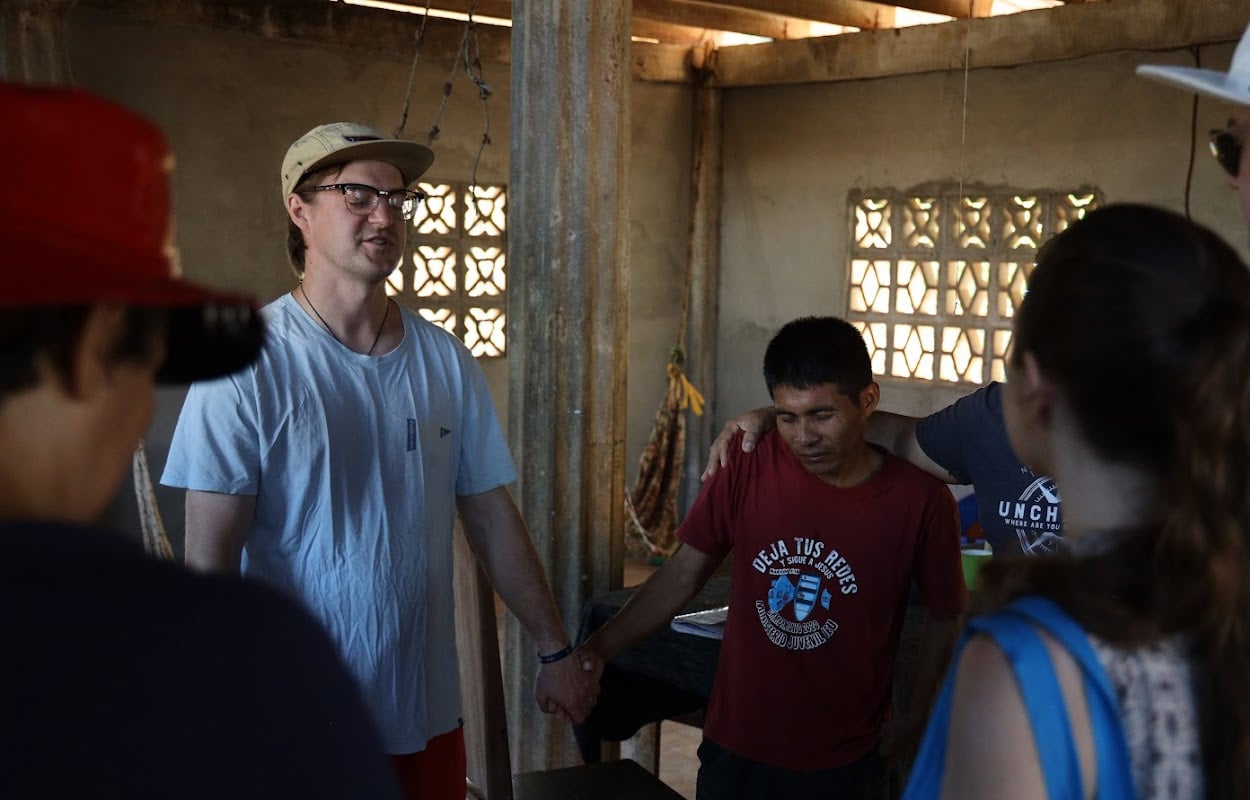 Group serving together